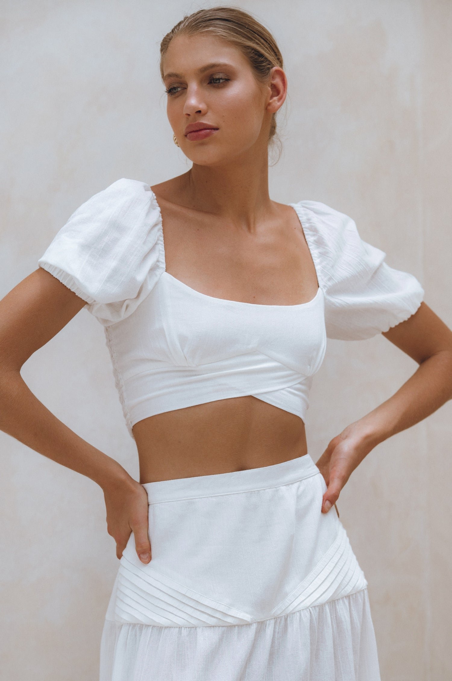 Kiana Linen Crop Top - Image 19